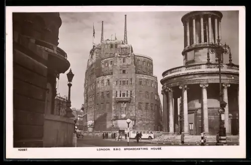AK London, B.B.C. Broadcasting House
