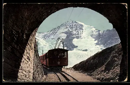 AK Jungfrau, Jungfraubahn vor Tunnel, Blick auf Mönch