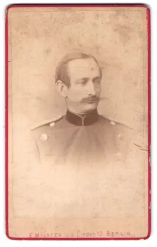 Fotografie E. Milster, Berlin, Unter den Linden 13, Offizier Albrecht vom Hessischen Feld-Art.-Regiment Nr. 11
