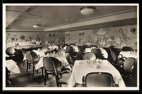 AK Passagierschiff Europa vom Norddeutschen Lloyd Bremen, Kinderzimmer 1. Klasse