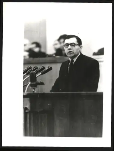 Fotografie Sowjetischer Aussenminister Gromkyo im Jahr 1958 vor dem Obersten Sowjet