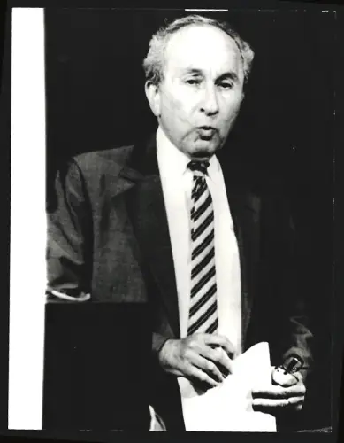Fotografie Unterhändler der USA zu den Abrüstungsgesprächen mit der Sowjetunion Max Kampelman im Jahr 1985 in Genf