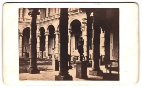 Fotografie Gio Batt. Maggi, Torino, Ansicht Turin, Innenhof der Universität