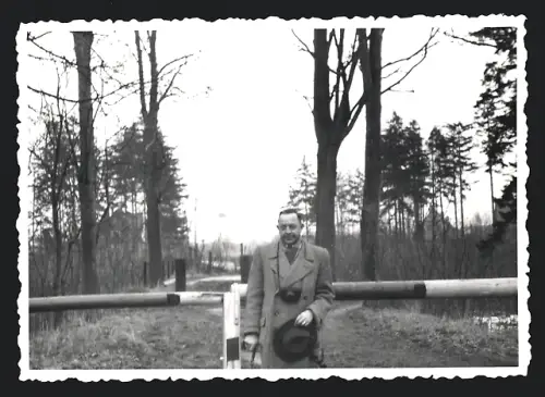 Fotografie unbekannter Fotograf, Ansicht Sokerkrug bei Schlagsdorf / Mechower See, Zonengrenze-Innerdeutsche Grenze 1959