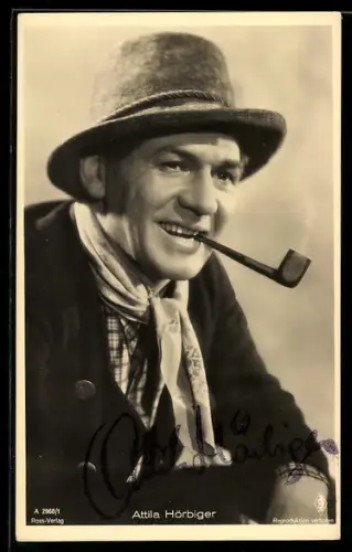 AK Schauspieler Attila Hörbiger im Kostüm einer Filmrolle, Autograph