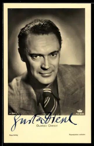 AK Schauspieler Gustav Diessl im Anzug, Autograph