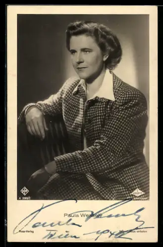 AK Schauspielerin Paula Wessely im karierten Zweiteiler, Autograph