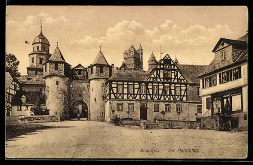 AK Braunfels, Marktplatz, Fachwerkhäuser, Stadttor