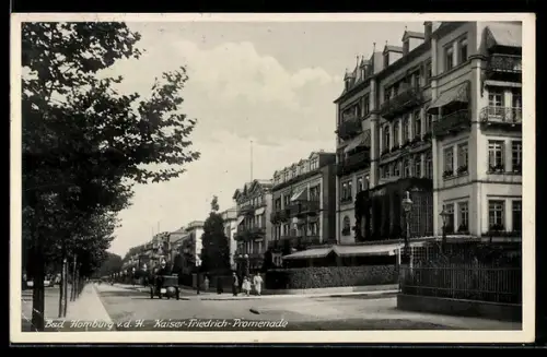 AK Bad Homburg v. d. H., Kaiser-Friedrich-Promenade, Strassenpartie