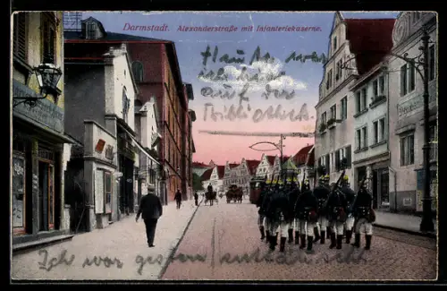 AK Darmstadt, Alexanderstrasse mit Infanteriekaserne, Militärmarsch, Strassenbahn