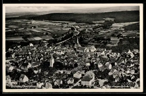 AK Grünberg /Oberhessen, Fliegeraufnahme der Stadt mit Kirche