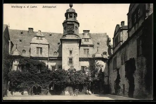 AK Weilburg a. d. Lahn, Partie im Schlosshof