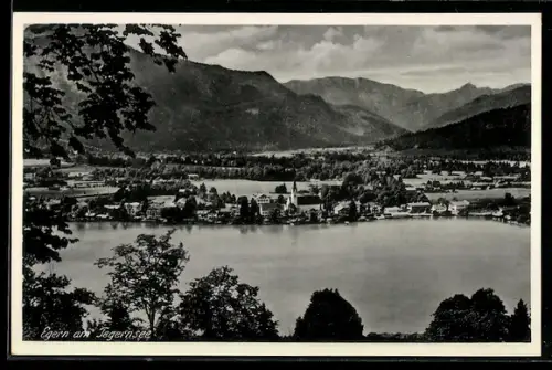 AK Egern am Tegernsee, Ortsansicht gegen die Berge