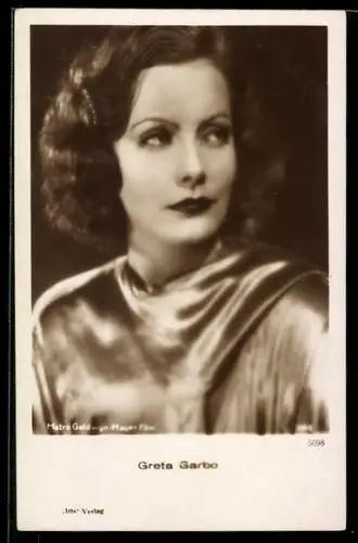 AK Schauspielerin Porträt Greta Garbo