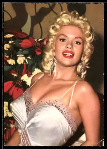 AK Schauspielerin Jayne Mansfield in Abendgarderobe