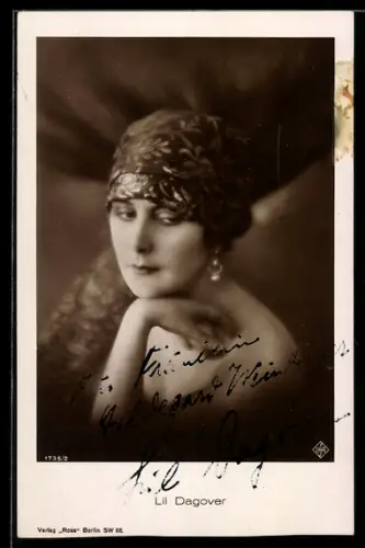 AK Lil Dagover mit Ohrring, Portrait, Autograph