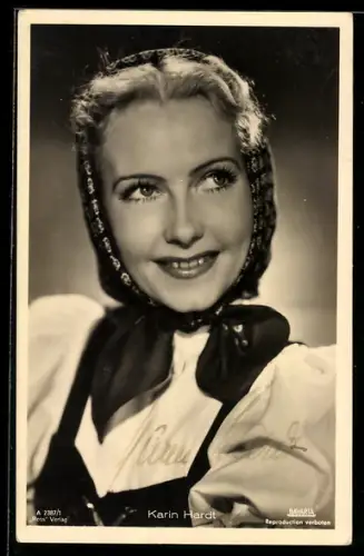 AK Kariun Hardt mit Kopftuch, Portrait, Autograph