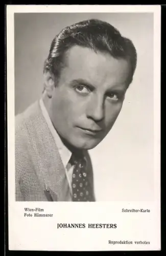 AK Schauspieler Johannes Heesters im Anzug