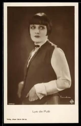AK Schauspielerin Lya de Putti, Portrait im Herrenanzug