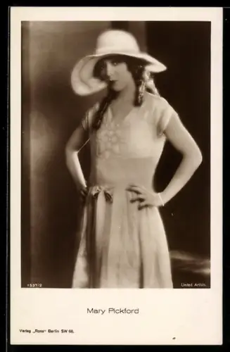 AK Schauspielerin Mary Pickford im Kleid