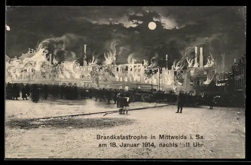 AK Mittweida i. Sa., Brandkatastophe 1914, Ortspartie nachts mit brennenden Häusern