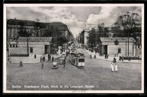 AK Berlin-Tiergarten, Strassenbahn auf dem Potsdamer Platz