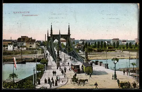 AK Mannheim, Strassenbahn auf der Friedrichsbrücke