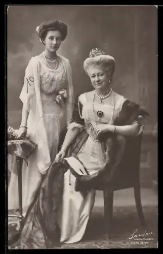 AK Victoria Louise Herzogin von Braunschweig und die Kaiserin Auguste Viktoria