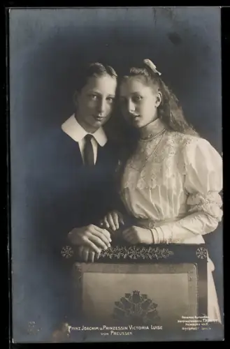 AK Die junge Victoria Louise Herzogin von Braunschweig mit ihrem Bruder Prinz Joachim von Preussen