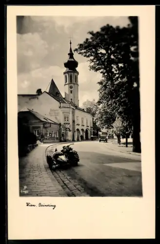 AK Wien, Grinzing, Strassenpartie mit Motorrad m. Beiwagen