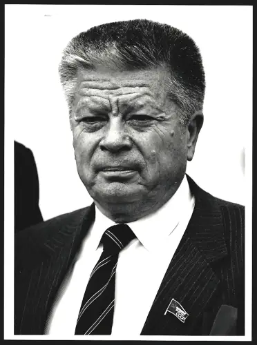 Fotografie Professor S. N. Fyodorov, Moskauer Augenchirurg im Porträt, Grossformat 25 x 19cm