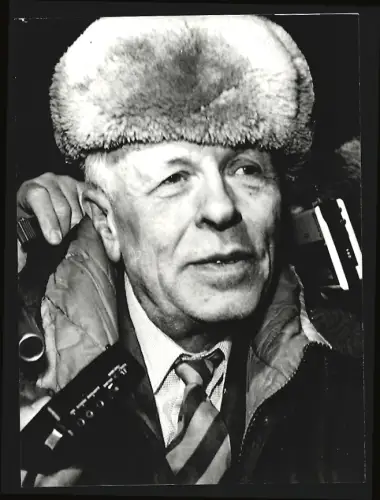 Fotografie Sowjetischer Friedensnobelpreisträger Andrej Sacharow bei seiner Ankunft in Moskau 1986