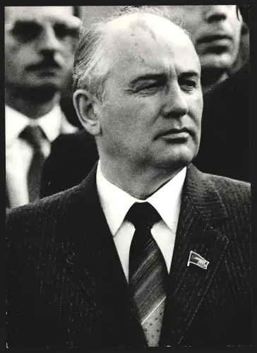 Fotografie Michail Gorbatschow im März 1985