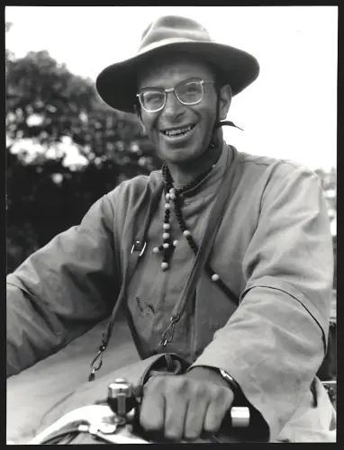 Fotografie Hermann Engel, Köln-Klettenberg, Weisshausstr. 36, Missionar in Afrika