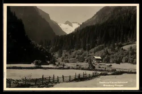 AK Bramberg /Pinzgau, Gasthaus Klause Habachtal, Talblick mit Gletscher