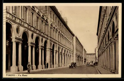 AK Torino, Via Roma con auto e passanti