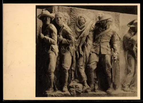 AK Torino, Monumento al Carabiniere Reale, particolare del bassorilievo