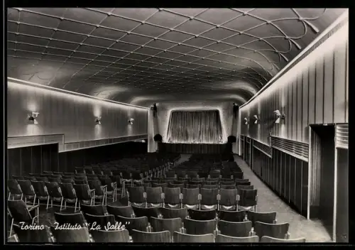 AK Torino, Istituto La Salle, Via Lodovica 14, interno della sala teatrale