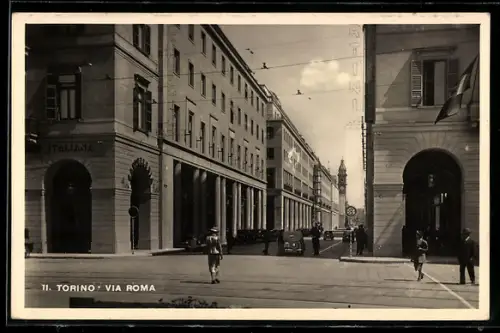 AK Torino, Via Roma con edifici e passanti