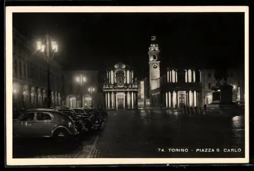 AK Torino, Piazza S. Carlo di notte con auto parcheggiate
