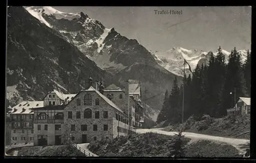 AK Trafoi, Vista del Trafoi-Hotel tra le montagne innevate