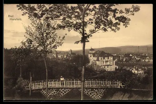 AK Bad Hersfeld, Ortsansicht mit Brücke und Villen