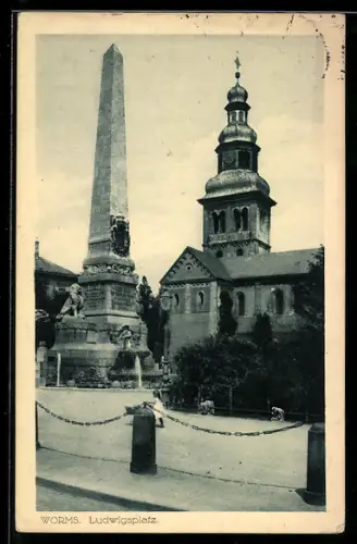 AK Worms, Ludwigsplatz mit Obelisk und Kirche