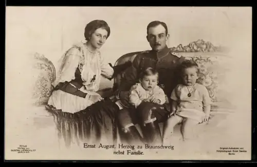 AK Ernst August, Herzog von Braunschweig und seine Familie