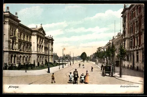 AK Hamburg-Altona, Bahnhofstrasse mit Passanten