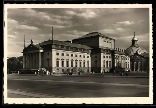 AK Berlin, Ansicht der Staatsoper