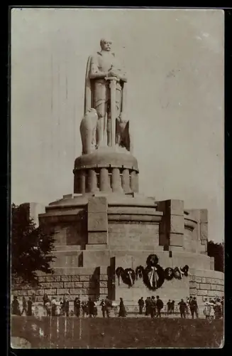 AK Hamburg-St.Pauli, Bismarck-Denkmal