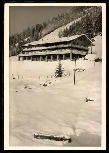 AK Balderschwang /Allgäu, Hotel Haus Ifenblick im Winter