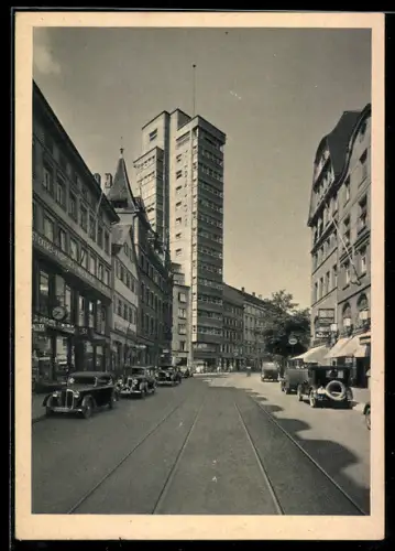 AK Stuttgart, Eberhardstrasse mit Tagblatt-Turm