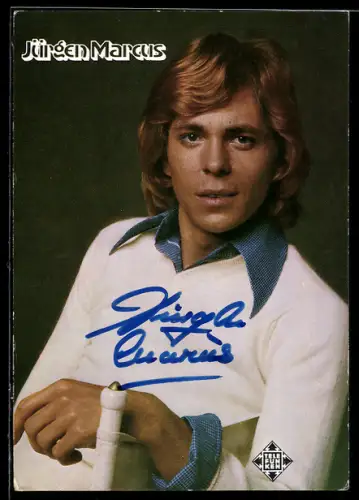 AK Musiker Jürgen Marcus auf einem Stuhl sitzend, Autograph